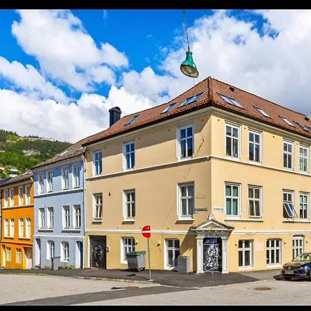 Koselig Bygardsleilighet I Sentrum * Берген