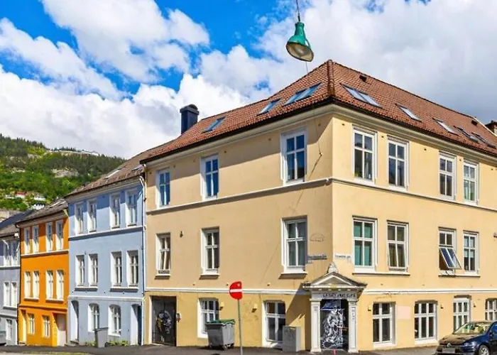Koselig Bygardsleilighet I Sentrum * Bergen